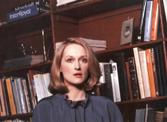 Yön hiljaisuudessa - Kuvat elokuvasta - Meryl Streep