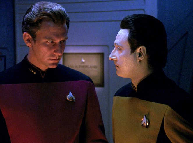Star Trek: La nueva generación - Season 5 - Redemption II - De la película - Timothy Carhart, Brent Spiner