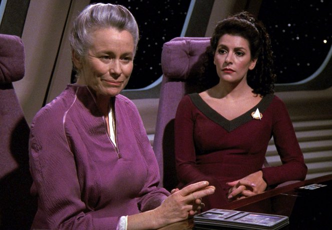Star Trek: The Next Generation - Season 5 - Silicon Avatar - Photos - Ellen Geer, Marina Sirtis