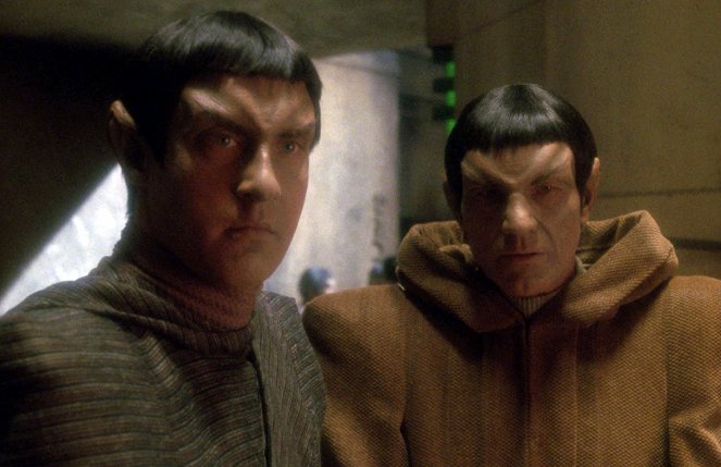 Star Trek: The Next Generation - Season 5 - Unification I - Photos - Brent Spiner, Patrick Stewart