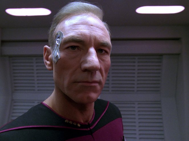 Star Trek: The Next Generation - Season 5 - Violations - Photos - Patrick Stewart