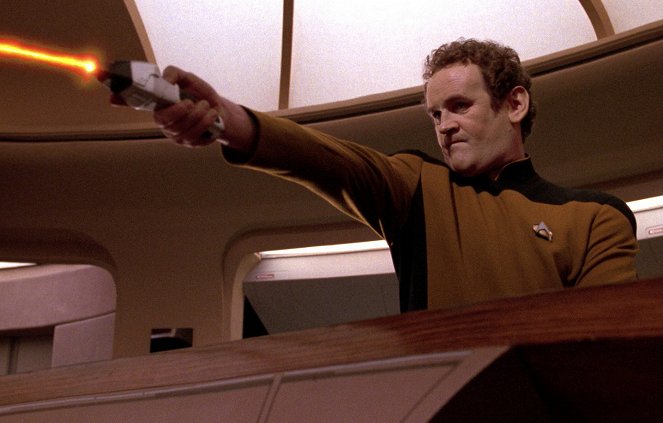 Star Trek: The Next Generation - Season 5 - Power Play - Photos - Colm Meaney
