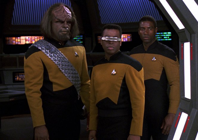 Star Trek: The Next Generation - I Borg - Photos - Michael Dorn, LeVar Burton