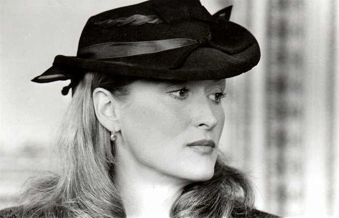 Plenty - Photos - Meryl Streep