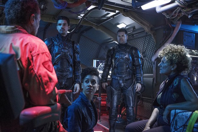 The Expanse - Szlochający Lunatyk - Z filmu - Steven Strait, Dominique Tipper, Wes Chatham, Valerie Buhagiar