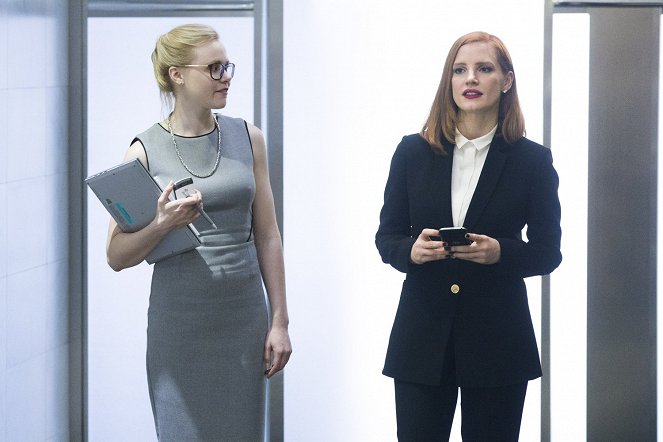 Miss Sloane - Photos - Alison Pill, Jessica Chastain