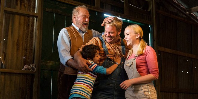 Gråtass redder gården - Filmfotók - Stein Winge, Elias Søvold-Simonsen, Jeppe Beck Laursen, Dagny Backer Johnsen