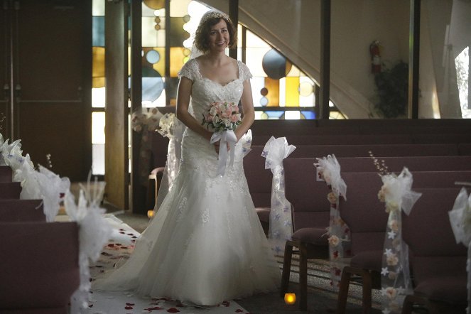 Az utolsó ember a földön - Raisin Balls and Wedding Bells - Filmfotók