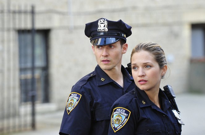 Blue Bloods - Crime Scene New York - Season 4 - To Protect and Serve - Photos - Will Estes, Vanessa Ray