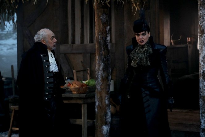 Once Upon a Time - Page 23 - Photos - Tony Perez, Lana Parrilla