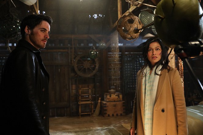 Once Upon a Time - A Wondrous Place - Photos - Colin O'Donoghue, Karen David