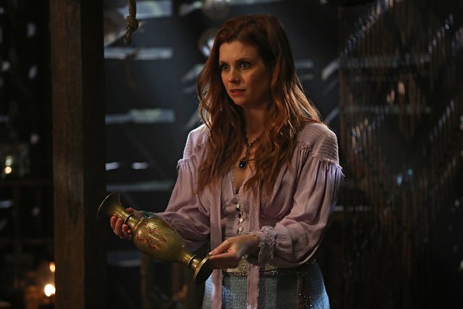 Once Upon a Time - A Wondrous Place - Van film - JoAnna Garcia Swisher