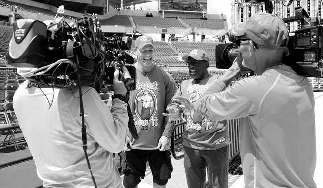 WrestleMania 33 - Forgatási fotók - John Cena, Al Roker