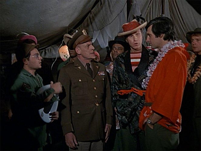 M*A*S*H – armeijan kenttäsairaala - Pilot - Kuvat elokuvasta - Gary Burghoff, G. Wood, Wayne Rogers, Alan Alda, George Morgan