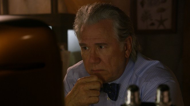 The Librarians - And the Rule of Three - Photos - John Larroquette