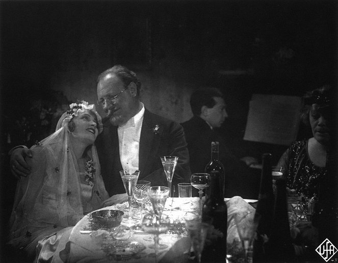Der blaue Engel - Kuvat elokuvasta - Marlene Dietrich, Emil Jannings