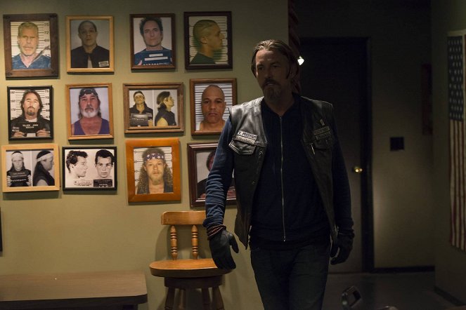 Sons of Anarchy - The Mad King - Photos - Tommy Flanagan