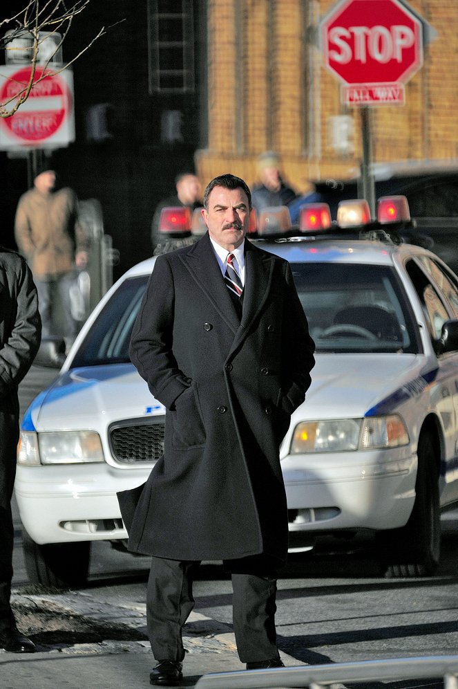 Blue Bloods - Crime Scene New York - Season 1 - Family Ties - Photos - Tom Selleck