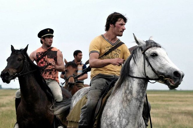 Délibáb - Filmfotók - Dragoș Bucur, Tamás Polgár