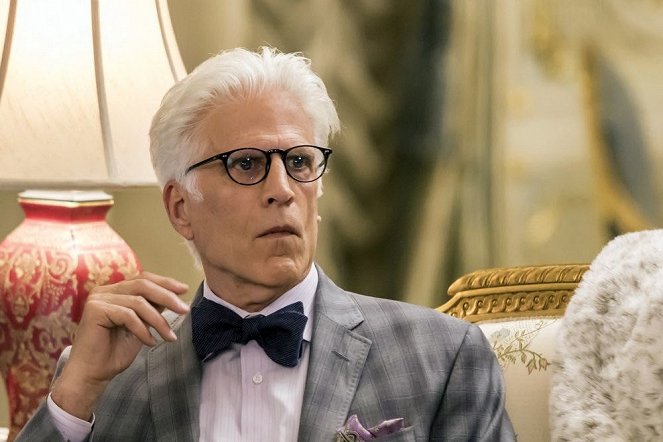 The Good Place - Season 1 - …Someone Like Me as a Member - Photos - Ted Danson