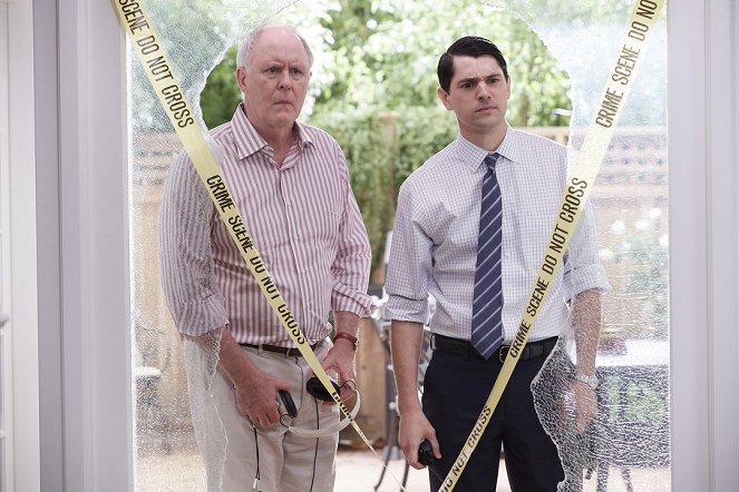 Trial & Error - A Wrench in the Case - Photos - John Lithgow, Nicholas D'Agosto