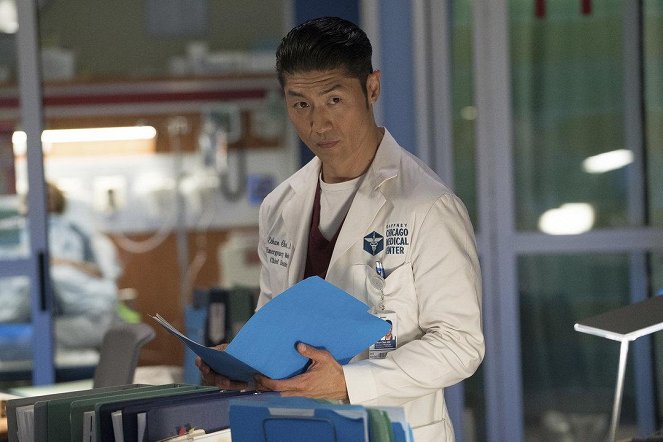 Chicago Med - Soul Care - Photos - Brian Tee