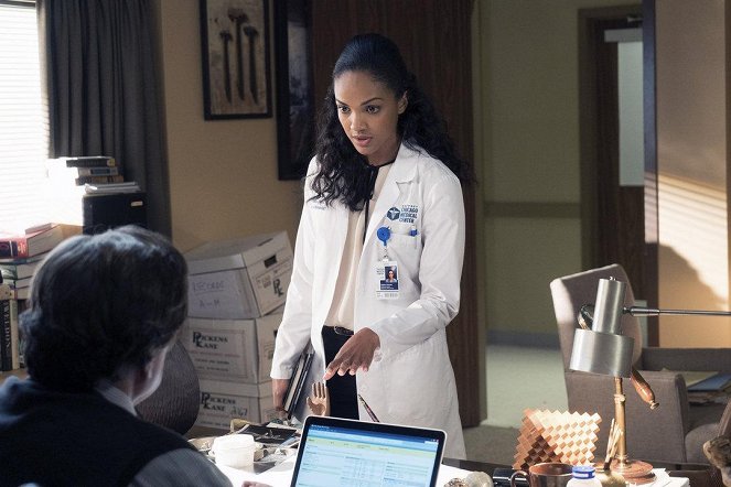 Chicago Med - Free Will - Photos - Mekia Cox