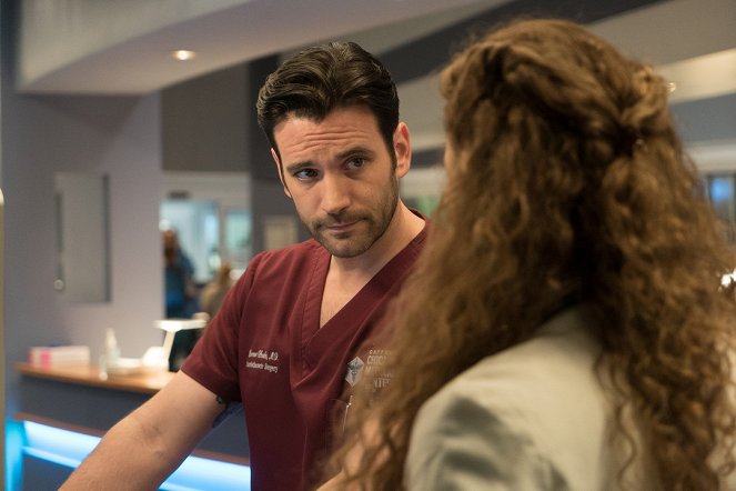 Chicago Med - Monday Mourning - Van film - Colin Donnell