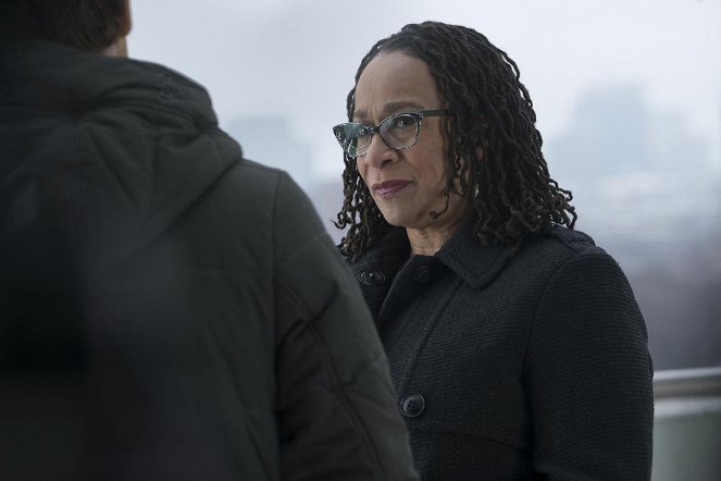Chicago Med - Lessons Learned - Photos - S. Epatha Merkerson