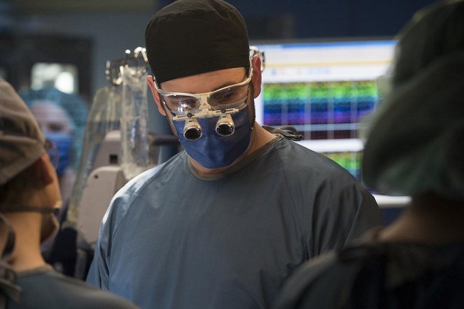 Chicago Med - Lessons Learned - Photos