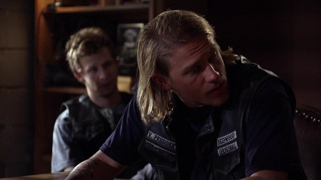 Sons of Anarchy - Better Half - Photos - Charlie Hunnam