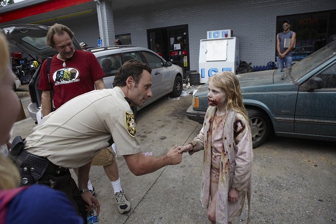 The Walking Dead - Os velhos tempos - De filmagens - Greg Nicotero, Andrew Lincoln