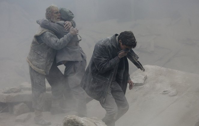 El gran terremoto - De la película - Vruyr Arutyunyan