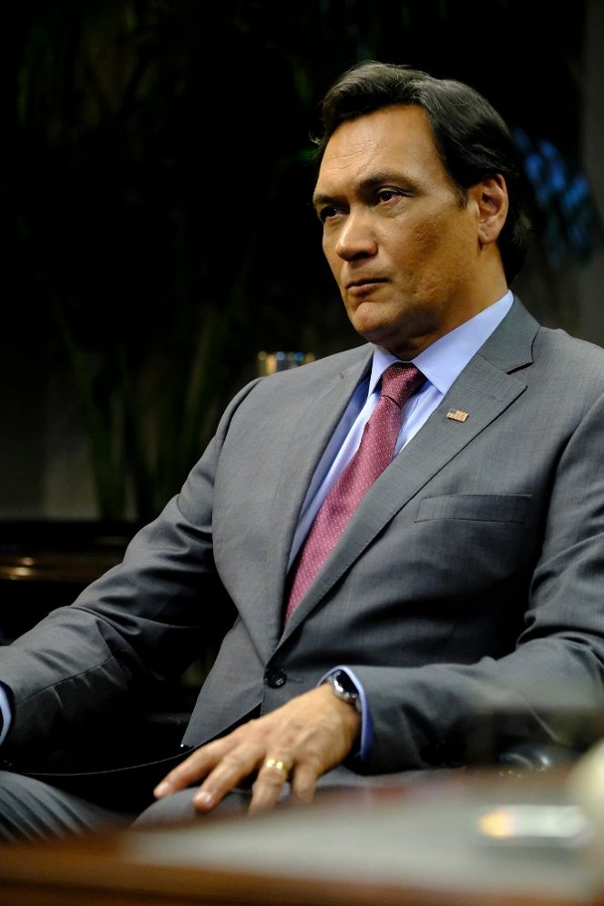 24 heures : Legacy - 22h00 - 23h00 - Film - Jimmy Smits