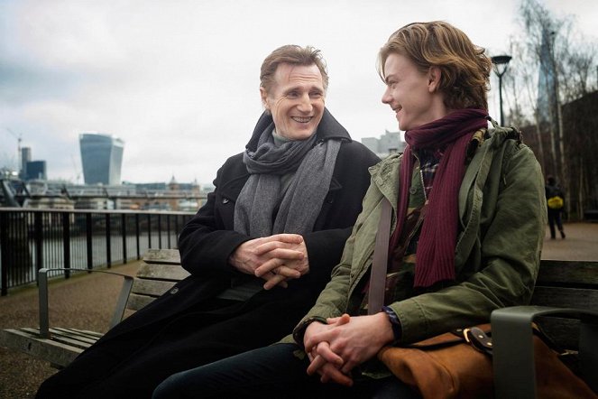 Red Nose Day Actually - Filmfotók - Liam Neeson, Thomas Brodie-Sangster
