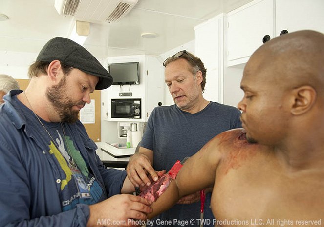 The Walking Dead - Season 3 - Leben und Tod - Dreharbeiten - Greg Nicotero