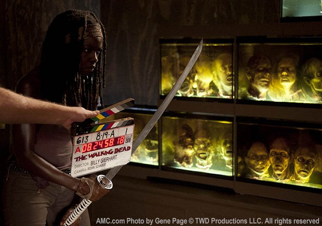 The Walking Dead - Nascidos para sofrer - De filmagens - Danai Gurira