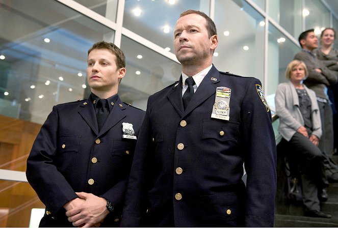 Blue Bloods - Crime Scene New York - Dedication - Photos - Will Estes, Donnie Wahlberg
