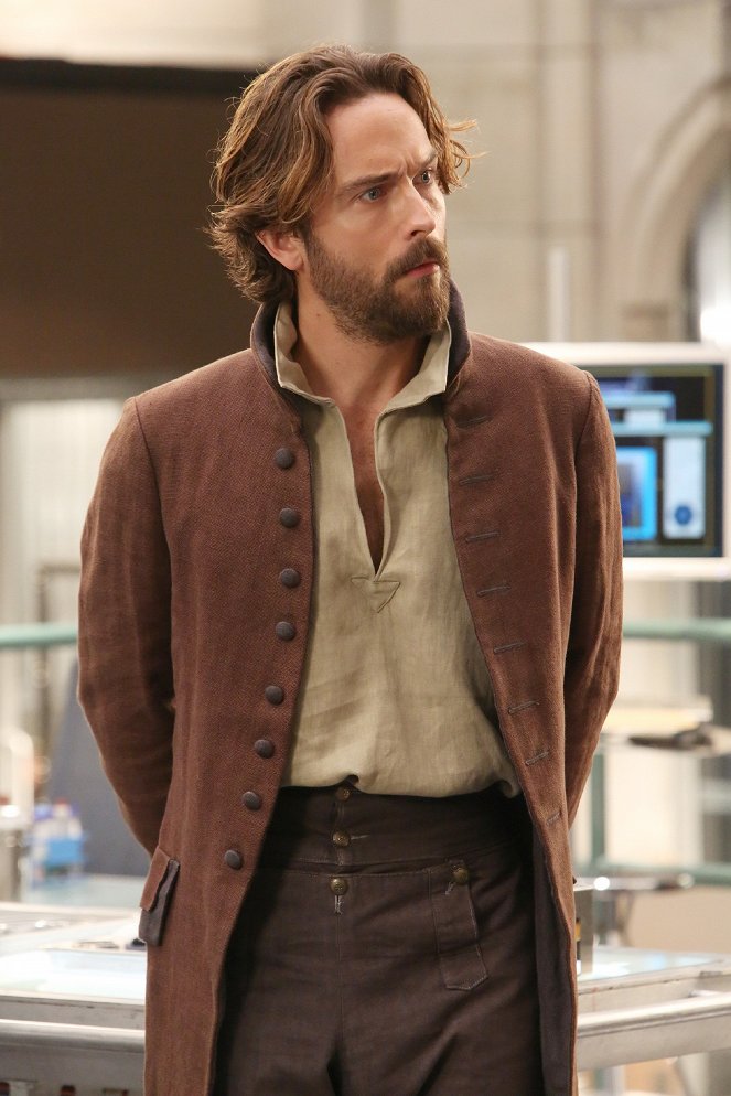 Bones - The Resurrection in the Remains - Photos - Tom Mison