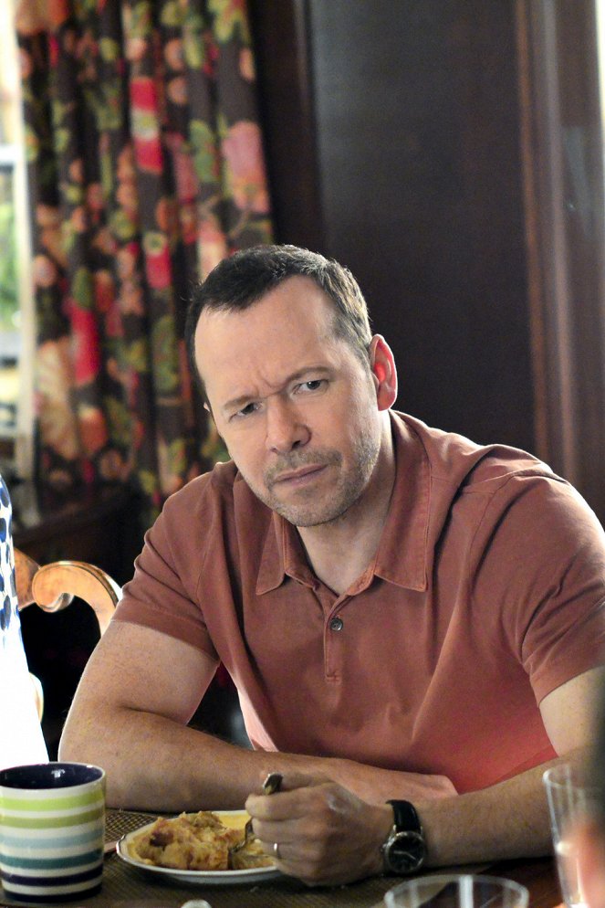 Blue Bloods - Crime Scene New York - Growing Boys - Photos - Donnie Wahlberg