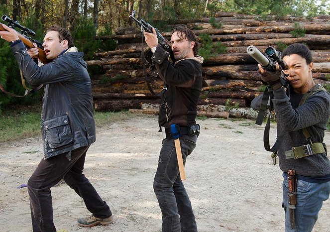 The Walking Dead - Last Day on Earth - Photos - Ross Marquand, Andrew Lincoln, Sonequa Martin-Green
