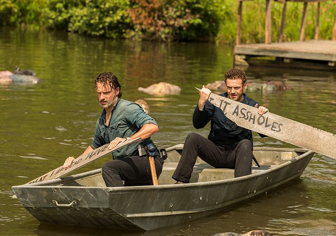 The Walking Dead - Hearts Still Beating - Photos - Andrew Lincoln, Ross Marquand