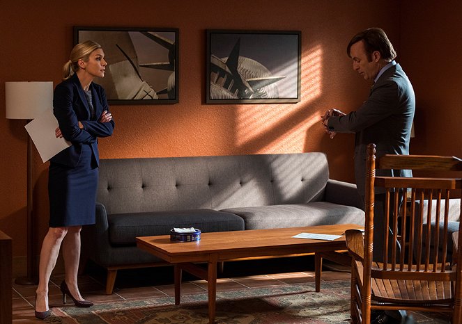 Better Call Saul - Zeuge - Filmfotos - Rhea Seehorn, Bob Odenkirk