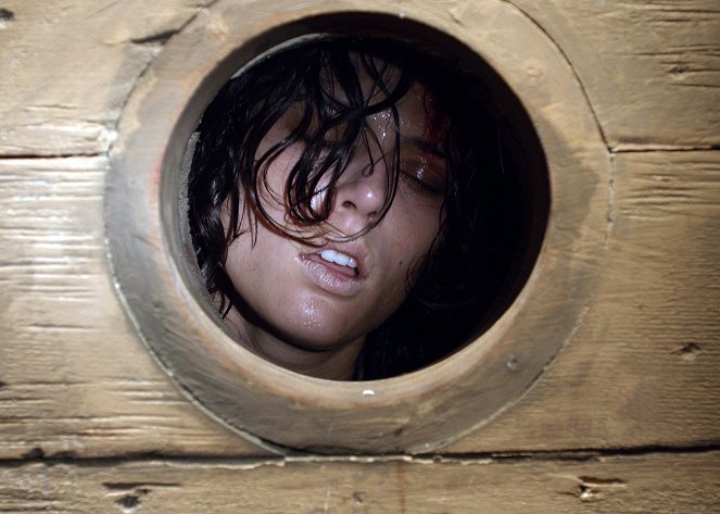 247 Grad Fahrenheit - Todesfalle Sauna - Filmfotos - Christina Ulloa