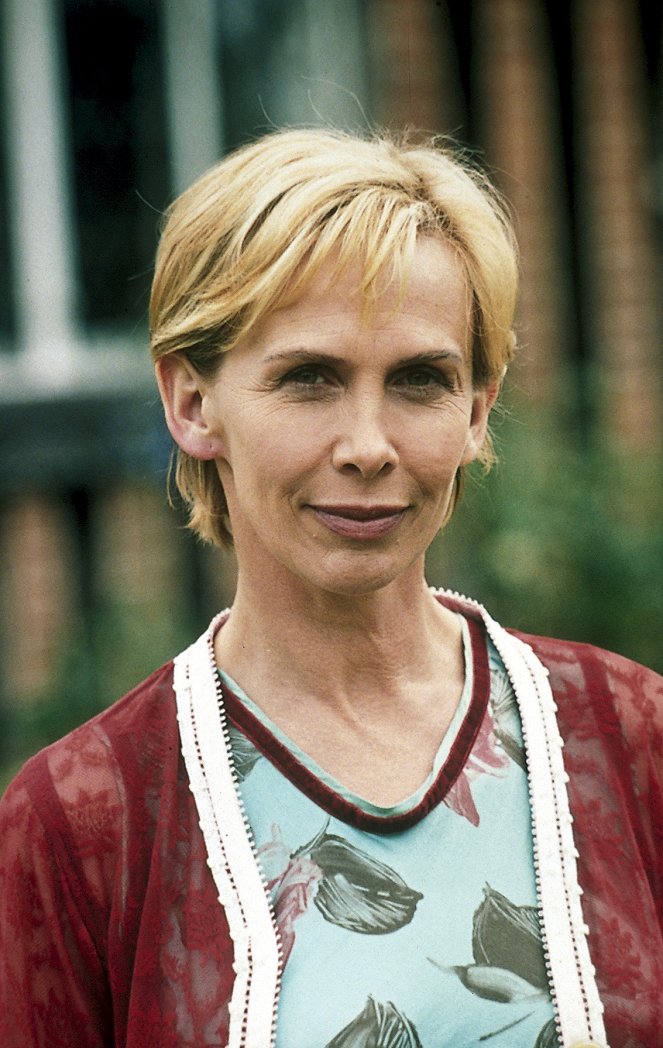 Midsomer Murders - Season 2 - Strangler's Wood - Promoción - Trudie Styler