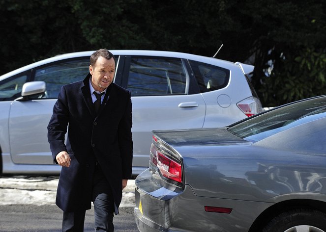 Blue Bloods - Crime Scene New York - Knockout Game - Photos - Donnie Wahlberg