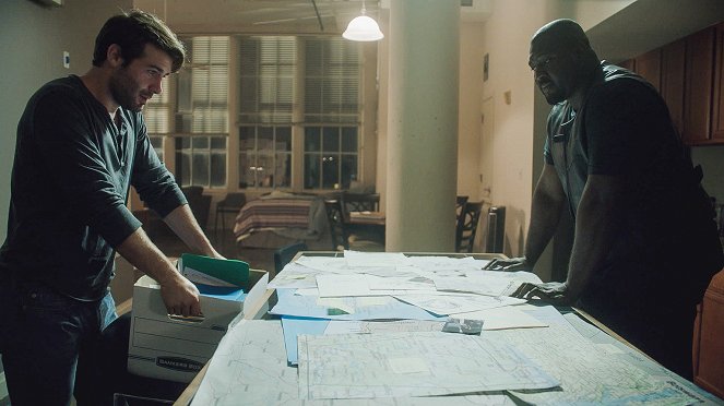 Zoo - That Great Big Hill of Hope - Photos - James Wolk, Nonso Anozie