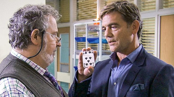 Holby City - Photos