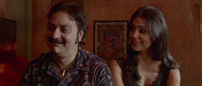 Chalo Dilli - Kuvat elokuvasta - Vinay Pathak, Lara Dutta