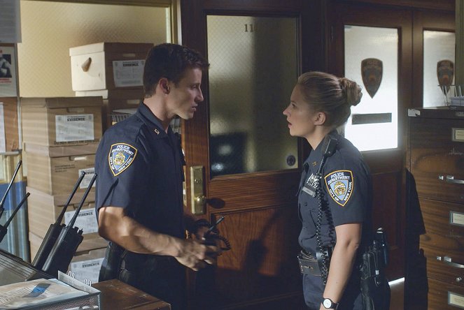 Blue Bloods - Crime Scene New York - Forgive and Forget - Photos - Will Estes, Vanessa Ray